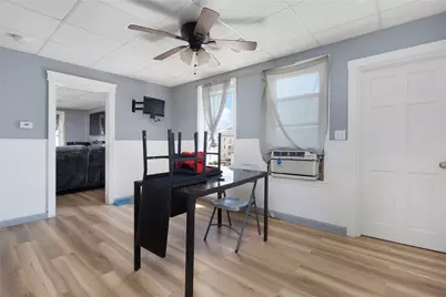 538 Wood Avenue, Woonsocket, RI 02895 - Photo 8