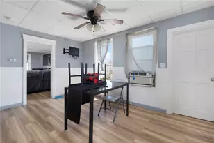 538 Wood Ave, Woonsocket, RI 02895 - Photo 8