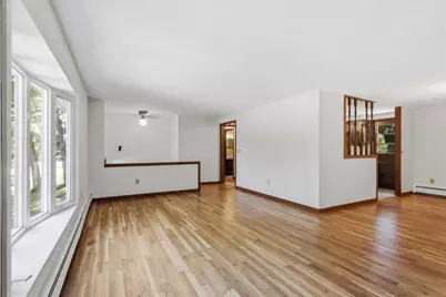 83 Sage Drive, Warwick, RI 02886 - Photo 4