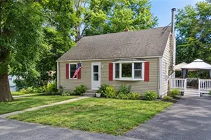 4 Triton Dr, North Kingstown, RI 02874 - Photo 1