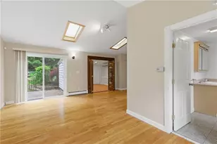 8 Ledgemont Dr, Lincoln, RI 02865 - Photo 16