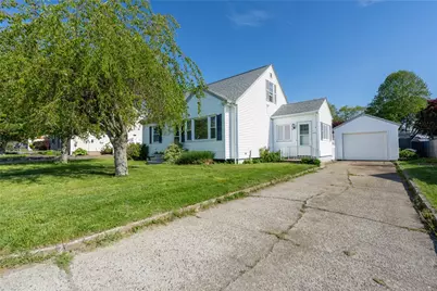 110 James M Beardsworth Avenue, Tiverton, RI 02878 - Photo 2