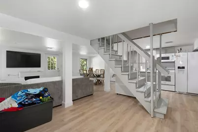 151 Hope Road, Cranston, RI 02921 - Photo 16