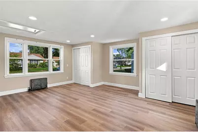 90 Natick Avenue, Warwick, RI 02886 - Photo 12