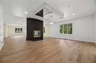 136 White Birch Cir, Scituate, RI 02831 - Photo 14