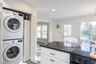 244 Kingstown Rd, Narragansett, RI 02882 - Photo 10
