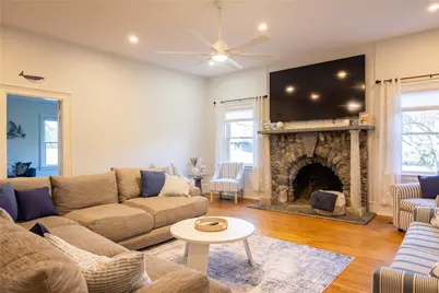244 Kingstown Road, Narragansett, RI 02882 - Photo 20