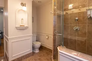 244 Kingstown Rd, Narragansett, RI 02882 - Photo 38