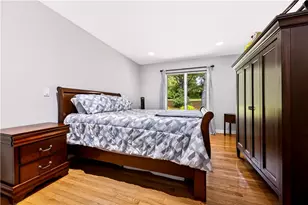 140 White Birch Cir, Scituate, RI 02831 - Photo 16