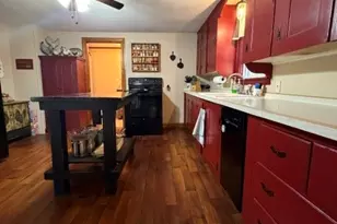 565 S Main St, Burrillville, RI 02859 - Photo 10