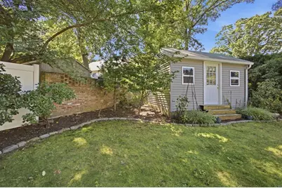 139 Woodstock Lane, Cranston, RI 02920 - Photo 12