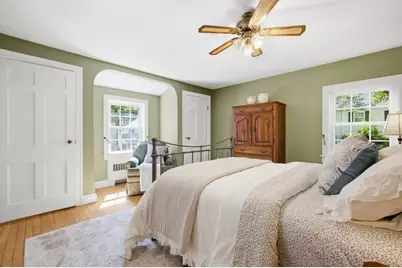 139 Woodstock Lane, Cranston, RI 02920 - Photo 20