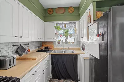 168 Calla Street, Providence, RI 02905 - Photo 18