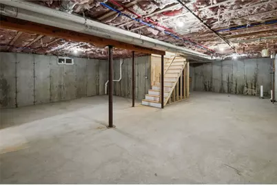 135 Owen Avenue, Pawtucket, RI 02860 - Photo 38
