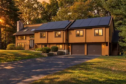 8 Robin Drive, North Kingstown, RI 02852 - Photo 1