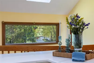 8 Robin Drive, North Kingstown, RI 02852 - Photo 6