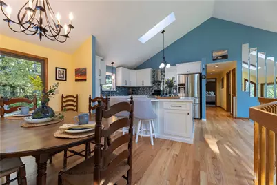 8 Robin Drive, North Kingstown, RI 02852 - Photo 16