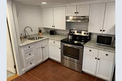 21 Pope Street #1, Newport, RI 02840 - Photo 8