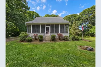 30 Earle Drive, North Kingstown, RI 02852 - Photo 2