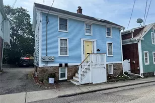 21 Pope St, Newport, RI 02840 - Photo 4