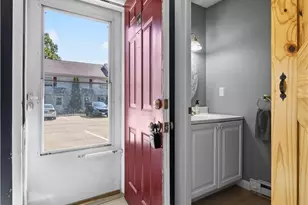 22 Apache Dr, Westerly, RI 02891 - Photo 6