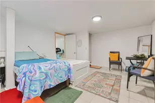 88 Barton St, Pawtucket, RI 02860 - Photo 8