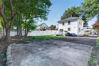 196 Sinclair Avenue, Providence, RI 02907 - Photo 32