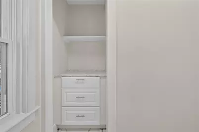 196 Sinclair Avenue, Providence, RI 02907 - Photo 18