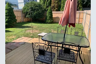65 Roseneath Avenue, Newport, RI 02840 - Photo 2