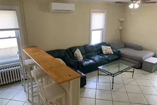 14 Grafton St, Newport, RI 02840 - Photo 10