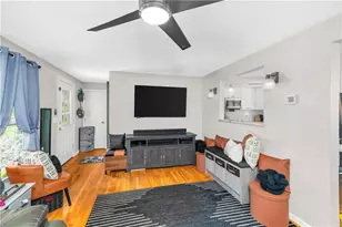 39 Okinawa Ave, Warwick, RI 02889 - Photo 6