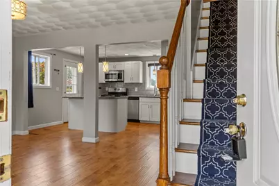 2 Medieval Way, West Warwick, RI 02893 - Photo 6