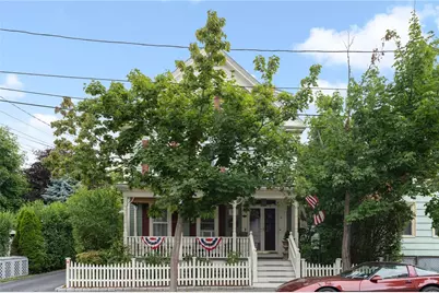 11 Lincoln Avenue #3, Bristol, RI 02809 - Photo 12