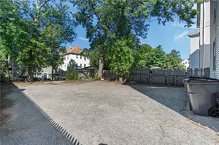 56 Felix St, Providence, RI 02908 - Photo 2