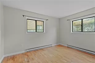117 John St, Lincoln, RI 02865 - Photo 12