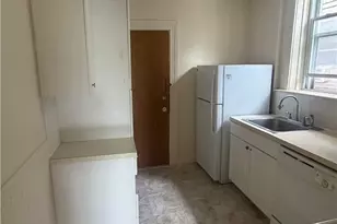 218 Waterman St, Providence, RI 02906 - Photo 4
