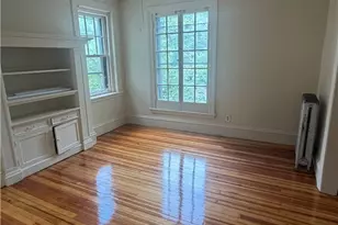218 Waterman St, Providence, RI 02906 - Photo 2