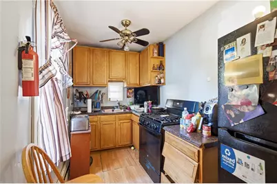 32 Ruggles Street, Providence, RI 02908 - Photo 12