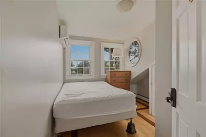 92 Pelham Street #3, Newport, RI 02840 - Photo 18