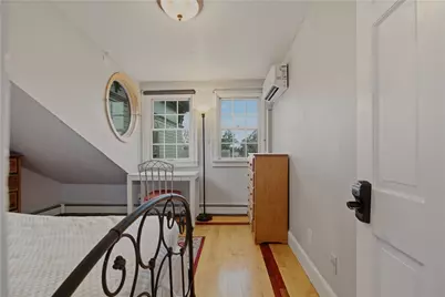 92 Pelham Street #3, Newport, RI 02840 - Photo 20