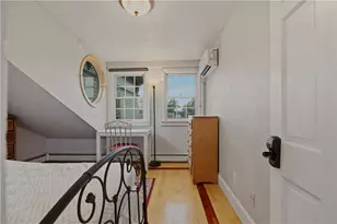 92 Pelham St, Newport, RI 02840 - Photo 20