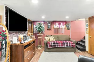 44 Lawn Ave, Pawtucket, RI 02860 - Photo 34