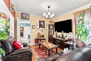 44 Lawn Ave, Pawtucket, RI 02860 - Photo 20