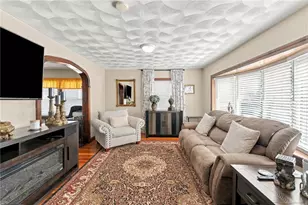 37 Homer St, Providence, RI 02905 - Photo 8