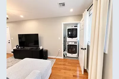 20 Fairview Street, Providence, RI 02908 - Photo 6