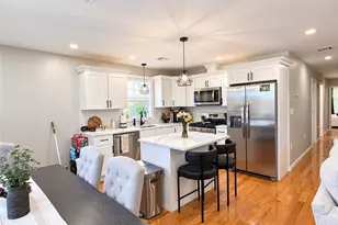 20 Fairview St, Providence, RI 02908 - Photo 4