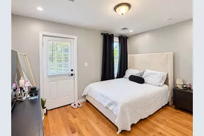 20 Fairview Street, Providence, RI 02908 - Photo 8