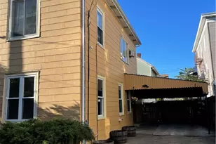 127 Sherman St, Pawtucket, RI 02860 - Photo 8