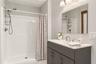 225 Rice City Rd, Coventry, RI 02827 - Photo 20