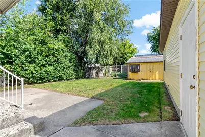 66 Larchmere Drive, East Providence, RI 02916 - Photo 18